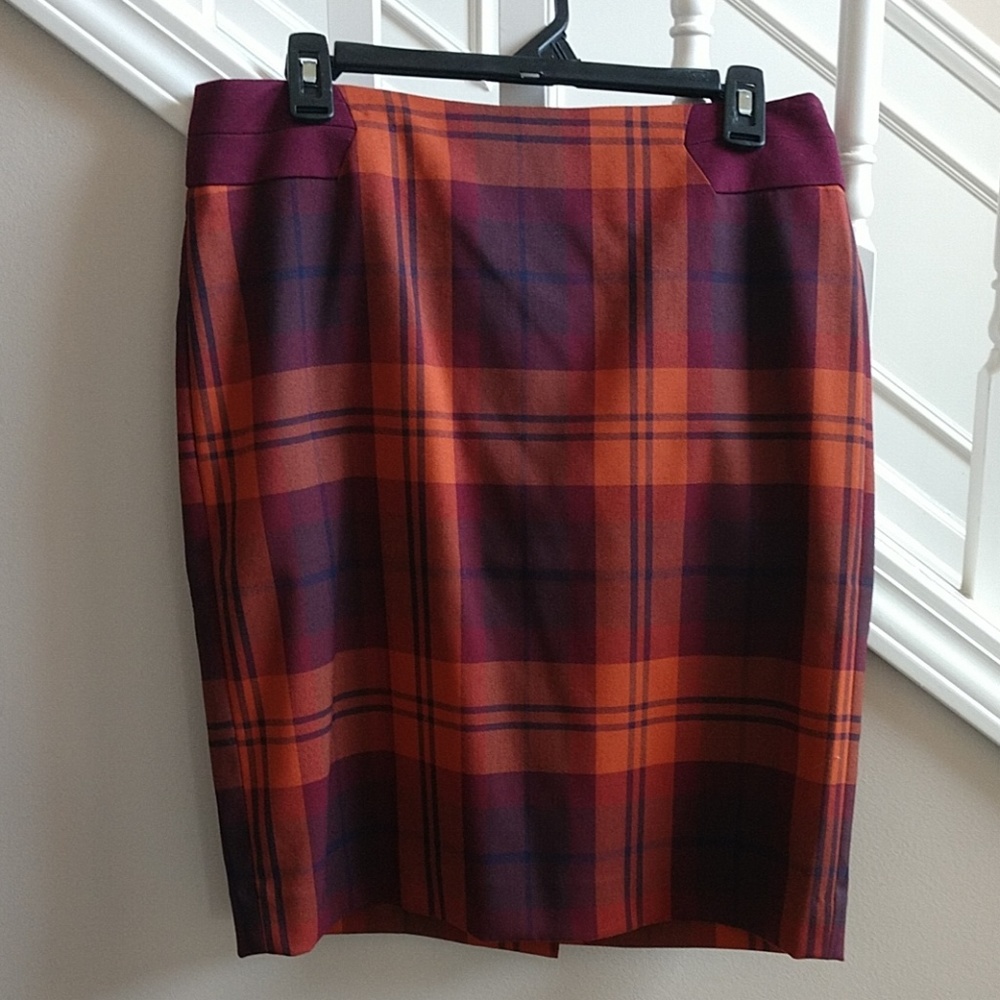 The Limited Plaid Pencil Skirt 8